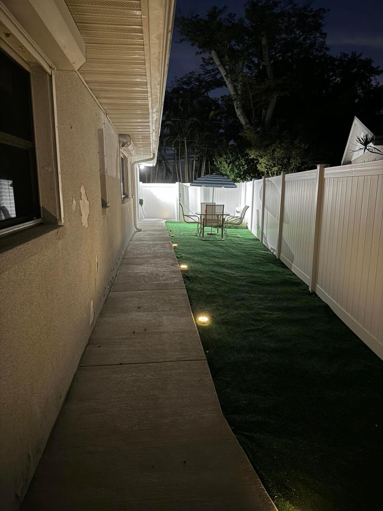 Cozy Private Studio W/Own Yard - 3Mi From Beach Seminole Buitenkant foto